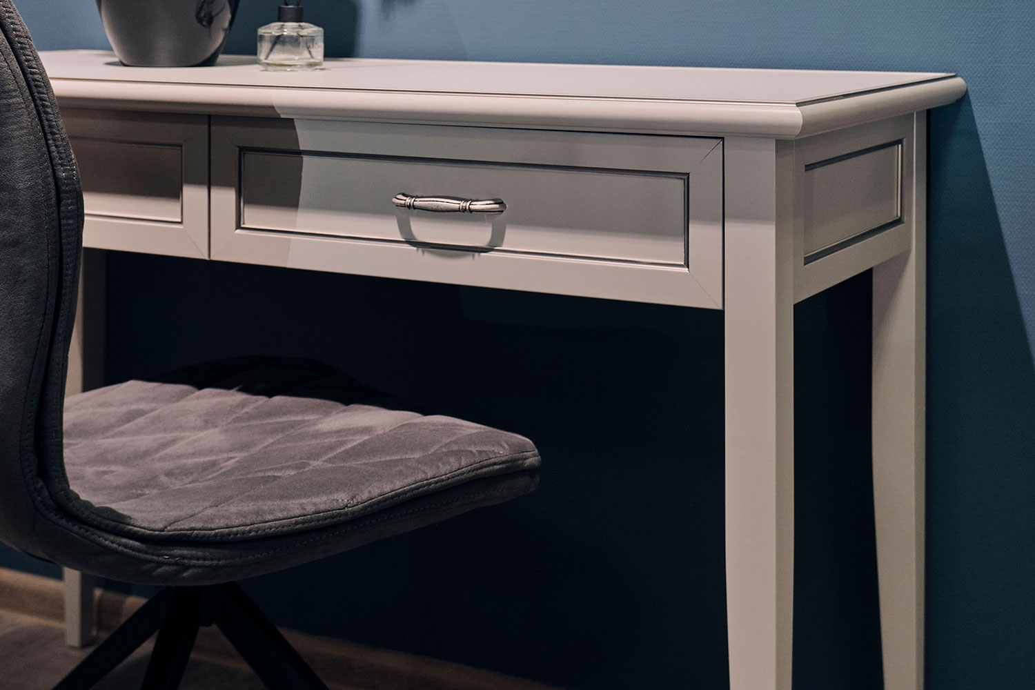 Туалетные столы - изображение №6 "Туалетный стол Адажио с выдвижными ящиками"  на www.Angstrem-mebel.ru