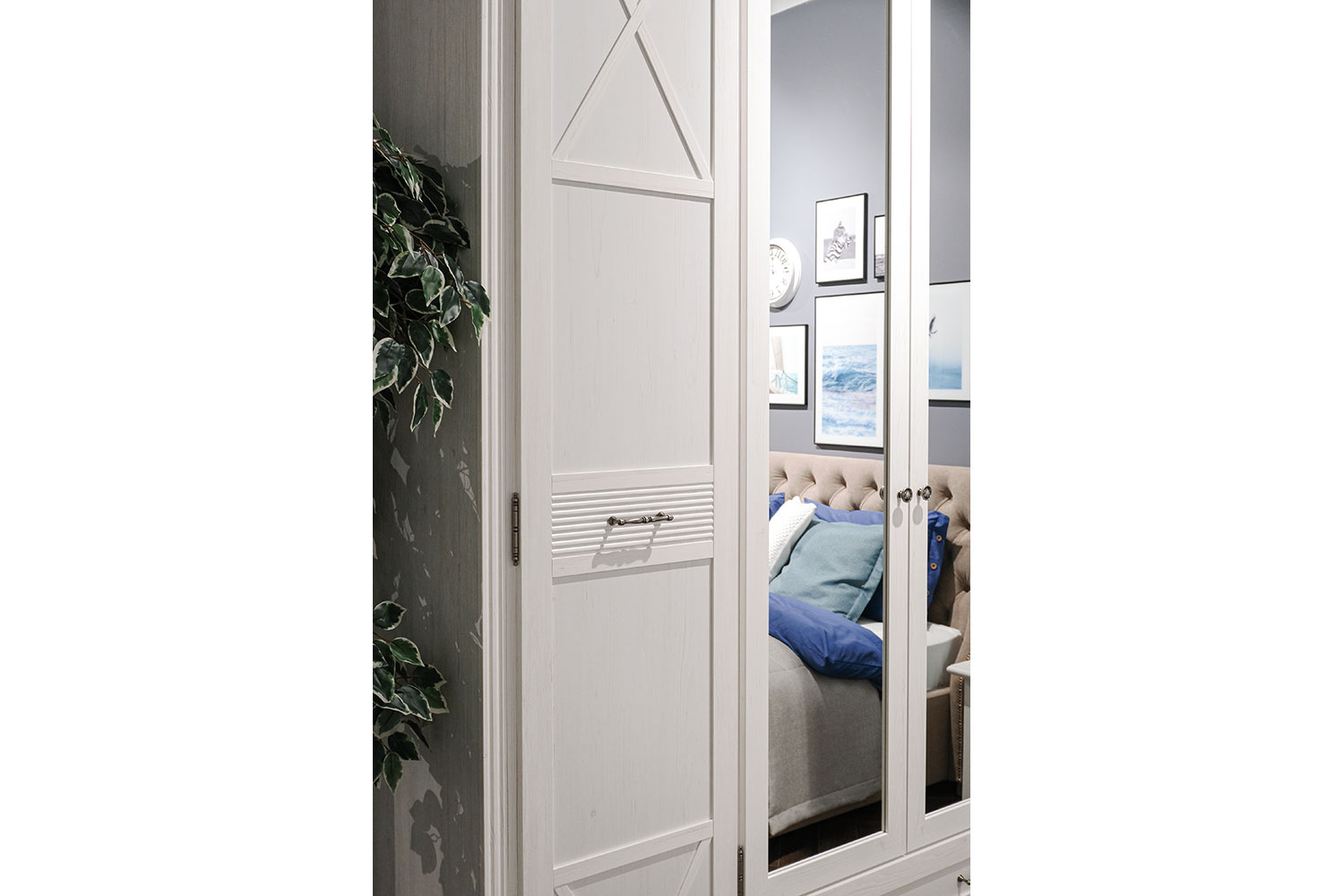 Шкафы-пеналы - изображение №15 "Шкаф Кантри с полкой и штангой для одежды"  на www.Angstrem-mebel.ru