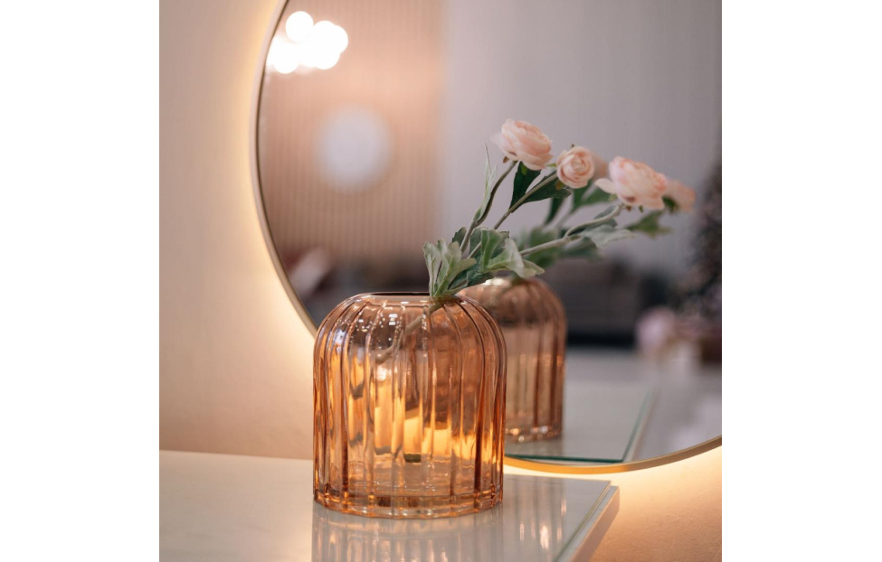 Вазы - изображение №5 "Декоративная ваза из стекла Рельеф, "  на www.Angstrem-mebel.ru