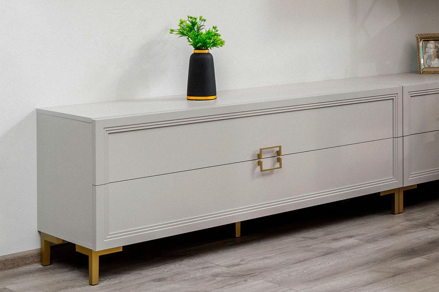 Тумбы под телевизор - изображение №6 "Тумба Дольче под телевизор с выдвижными ящиками"  на www.Angstrem-mebel.ru