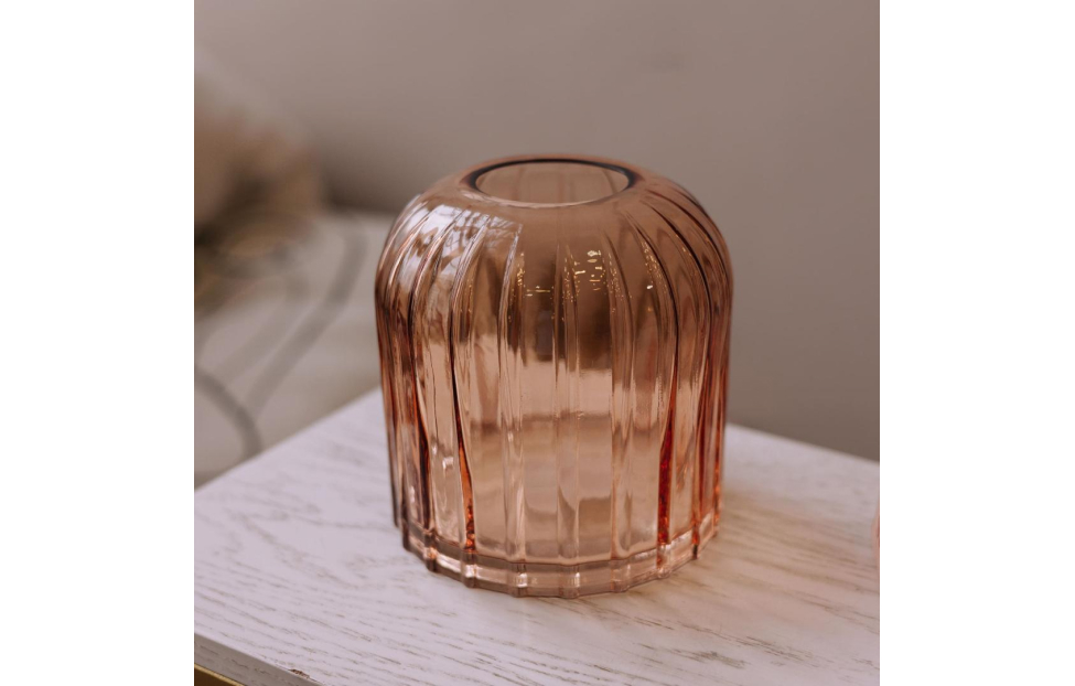 Вазы - изображение №3 "Декоративная ваза из стекла Рельеф, "  на www.Angstrem-mebel.ru
