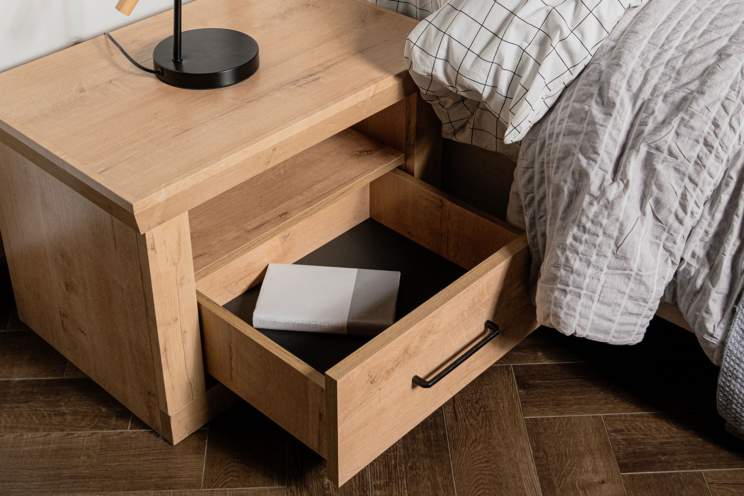 "Спальни" - изображение №10 на www.angstrem-mebel.ru