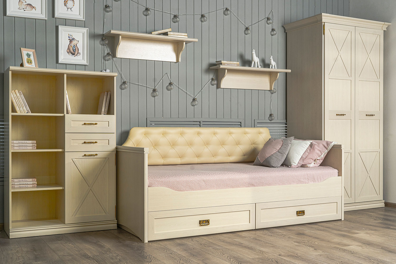 Шкафы платяные - изображение №8 "Шкаф Кантри"  на www.Angstrem-mebel.ru