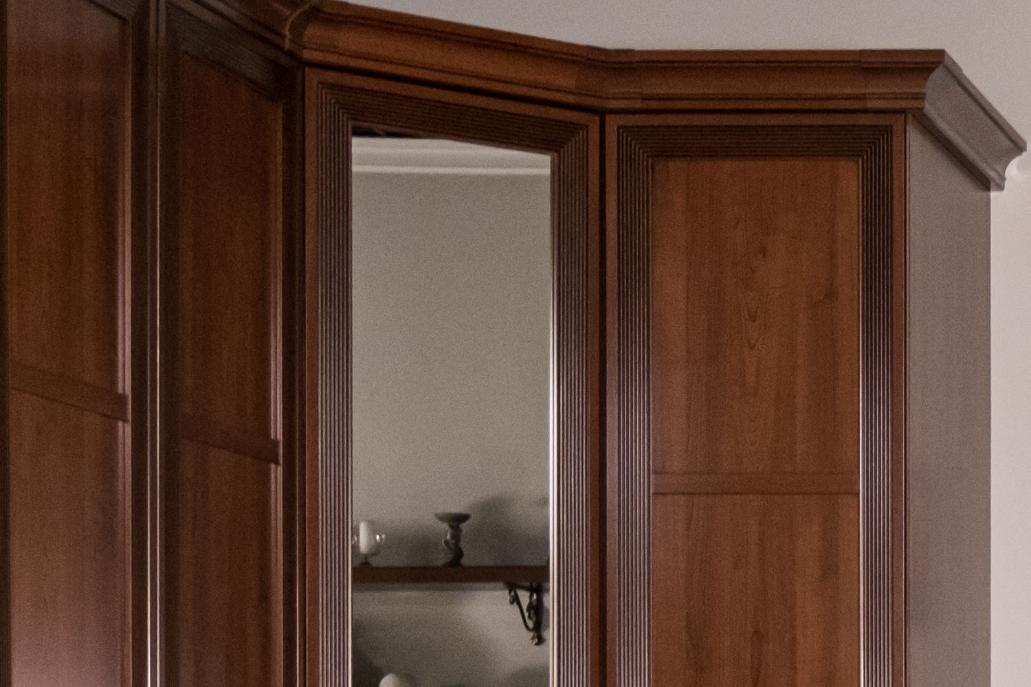 Шкафы-пеналы - изображение №7 "Шкаф Адажио с полкой и штангой для одежды"  на www.Angstrem-mebel.ru