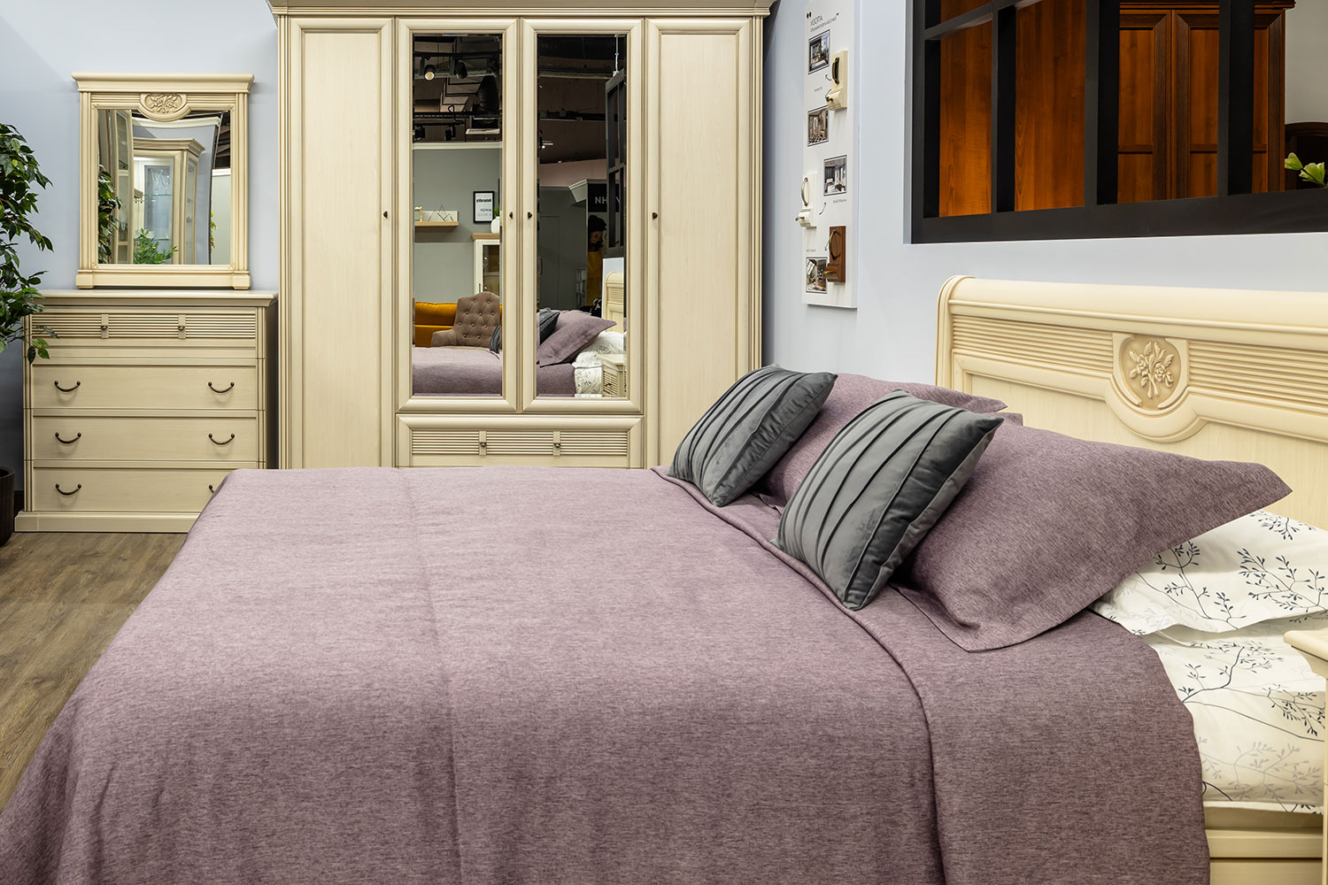 Комбинированные шкафы - изображение №8 "Шкаф Изотта ИТ-8"  на www.Angstrem-mebel.ru