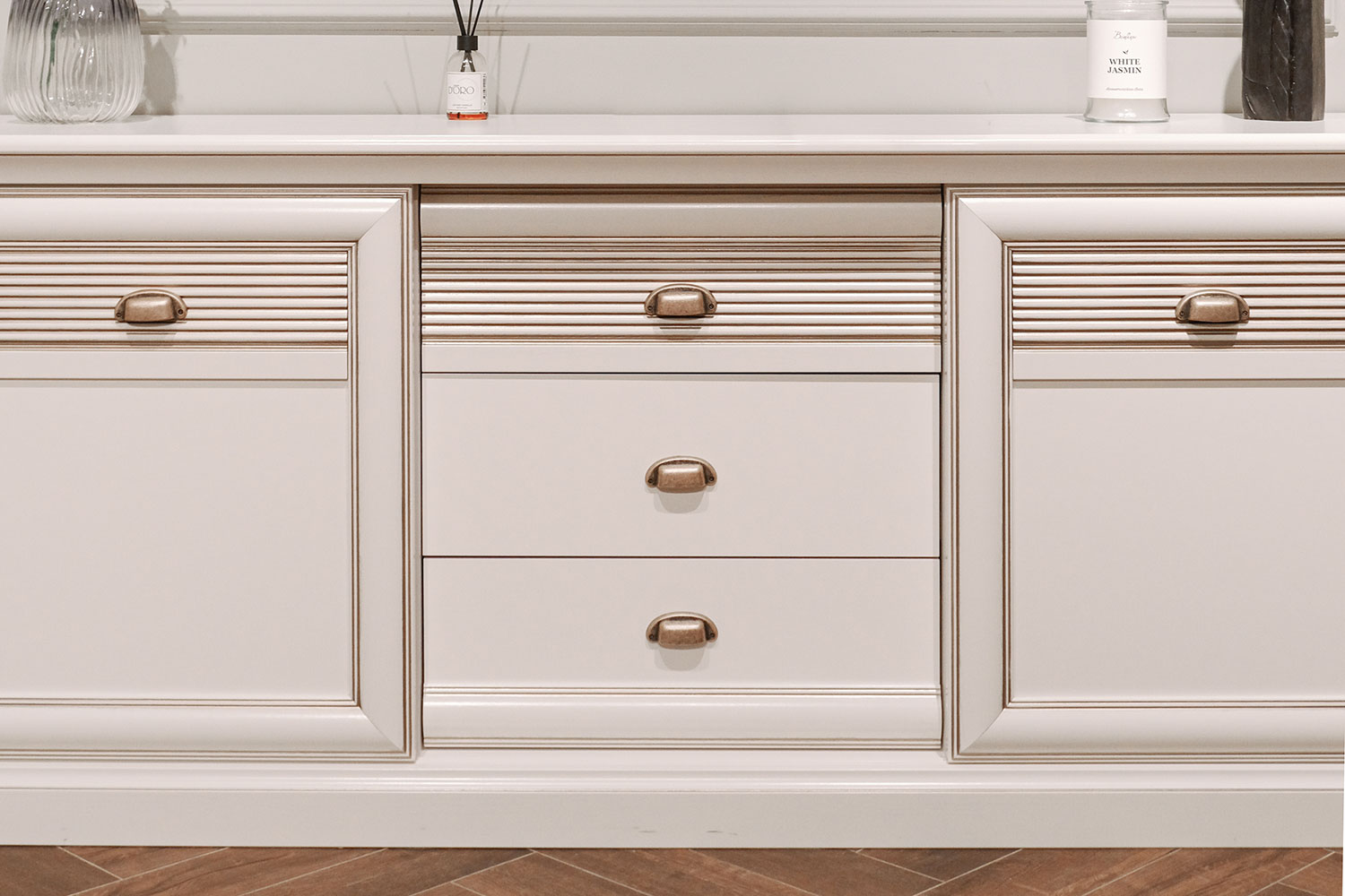 Тумбы под телевизор - изображение №6 "Тумба Изотта под телевизор"  на www.Angstrem-mebel.ru