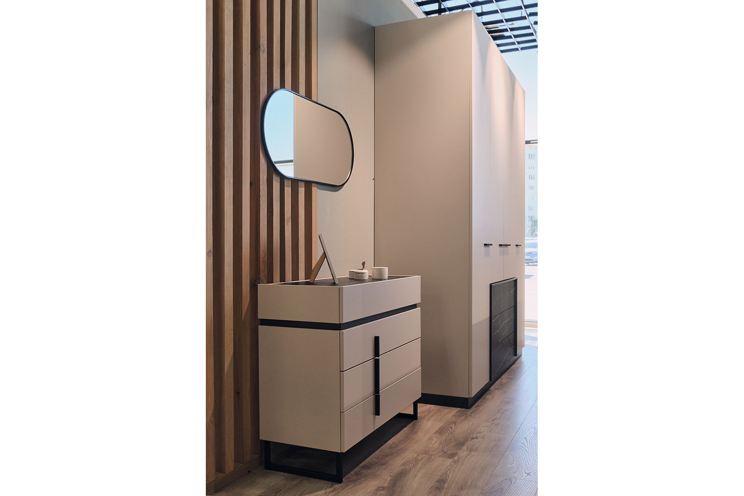 Шкафы платяные - изображение №8 "Шкаф Милагро"  на www.Angstrem-mebel.ru