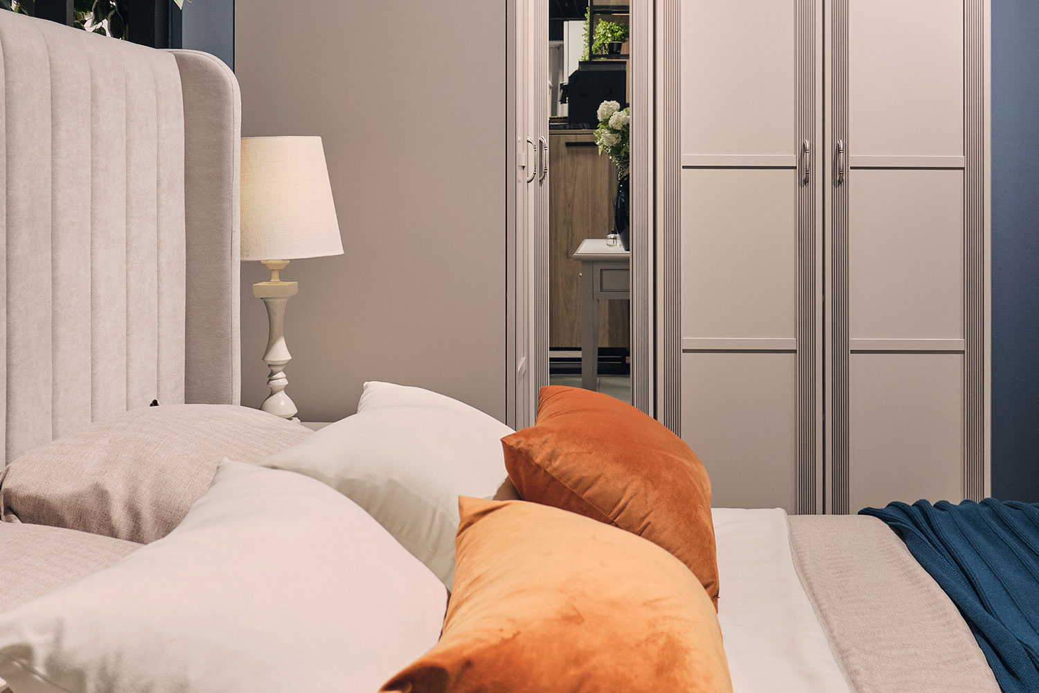 Угловые шкафы - изображение №6 "Угловой шкаф Адажио"  на www.Angstrem-mebel.ru