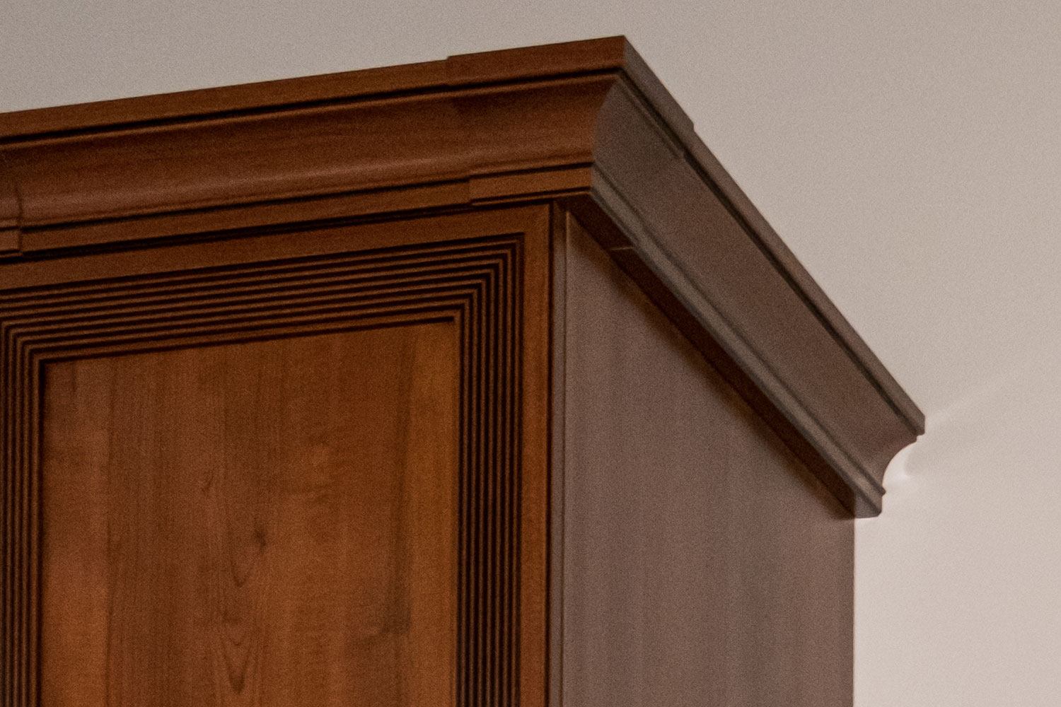 Шкафы-пеналы - изображение №8 "Шкаф Адажио с полкой и штангой для одежды"  на www.Angstrem-mebel.ru