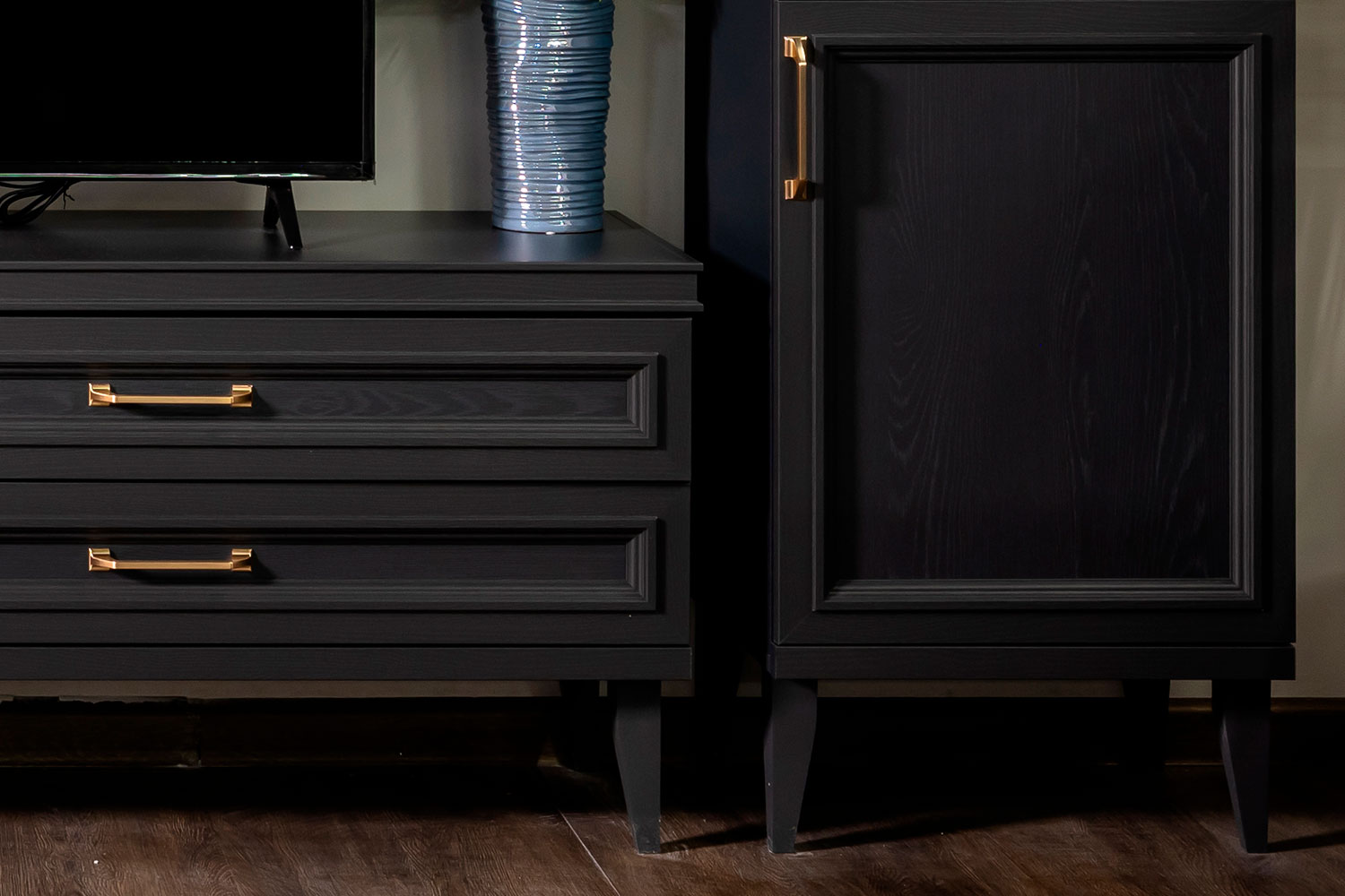 Шкафы-витрины - изображение №6 "Шкаф Орландо с полками ОР-004.00 (1 комплект) ЛДСП"  на www.Angstrem-mebel.ru