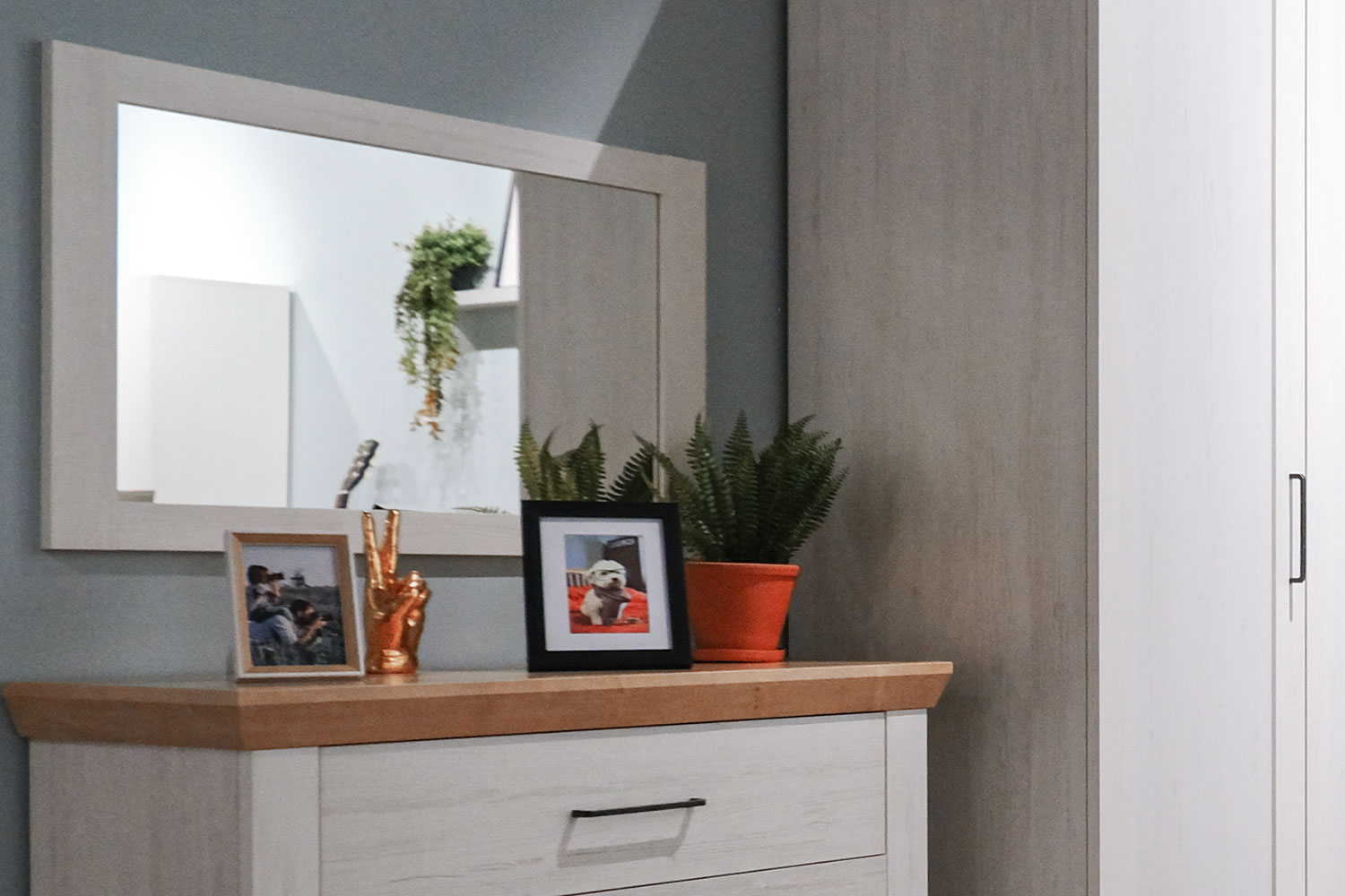 Зеркала - изображение №5 "Зеркало настенное Магнум"  на www.Angstrem-mebel.ru